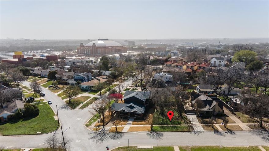 Have you been searching for a great house in the Cultural District to no avail?  Stop searching and build the house of your dreams on much-desired Tulsa Way.  This lot, the last available on charming Tulsa Way, is within walking distance of The Amon Carter Museum of American Art, The Kimbell, The Modern, Will Rogers Memorial Center, Dickies Arena, Bowie House Hotel, and the Crescent complex – everything in Fort Worth’s Cultural District and the West 7th corridor.  Here you get the best of all worlds – a house on a quiet tree-lined street one block from world-class museums, restaurants, and entertainment.