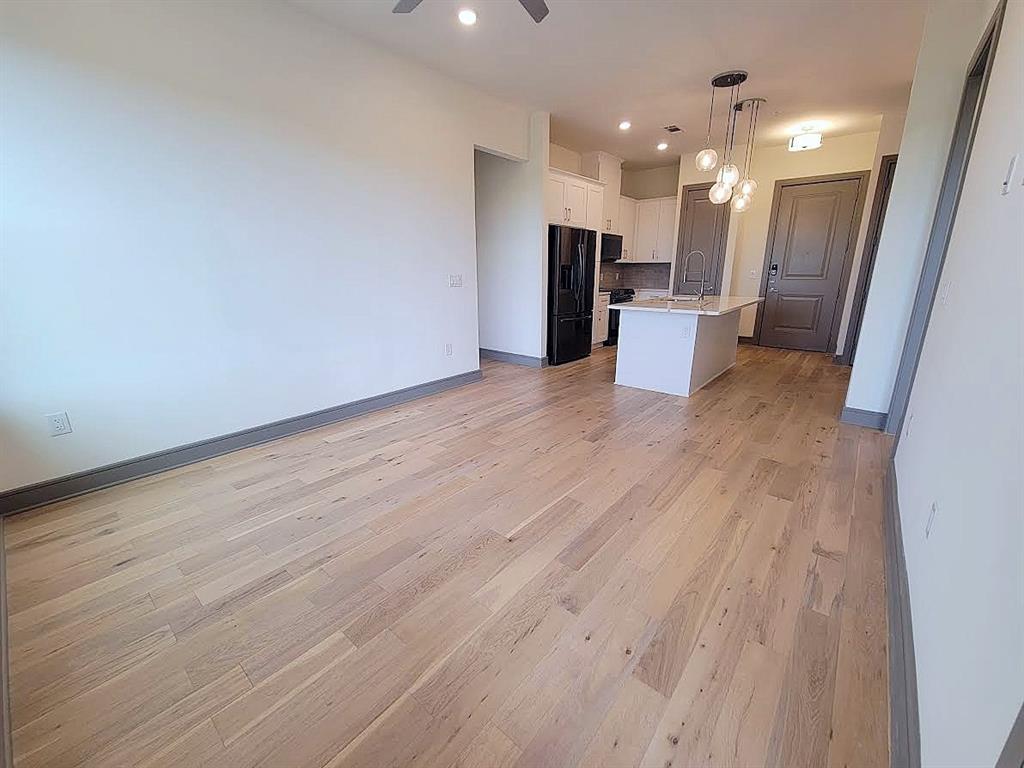 View Residential Condo - Residential