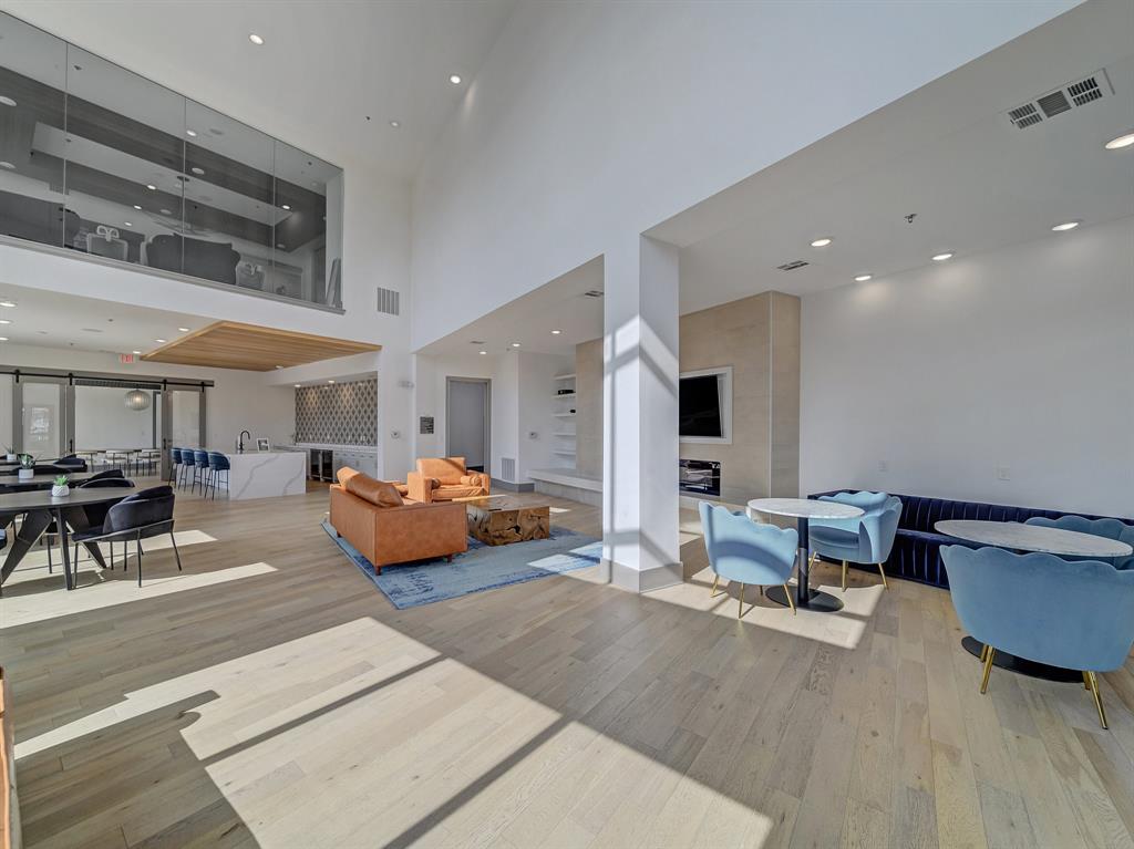 View Residential Condo - Residential