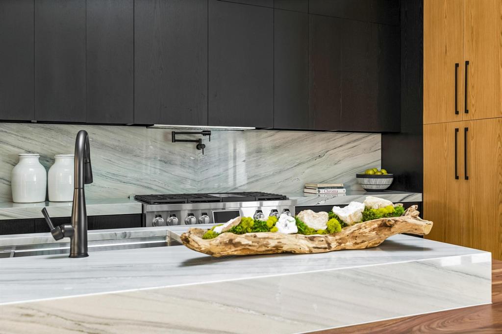 Netherland Estates - Residential