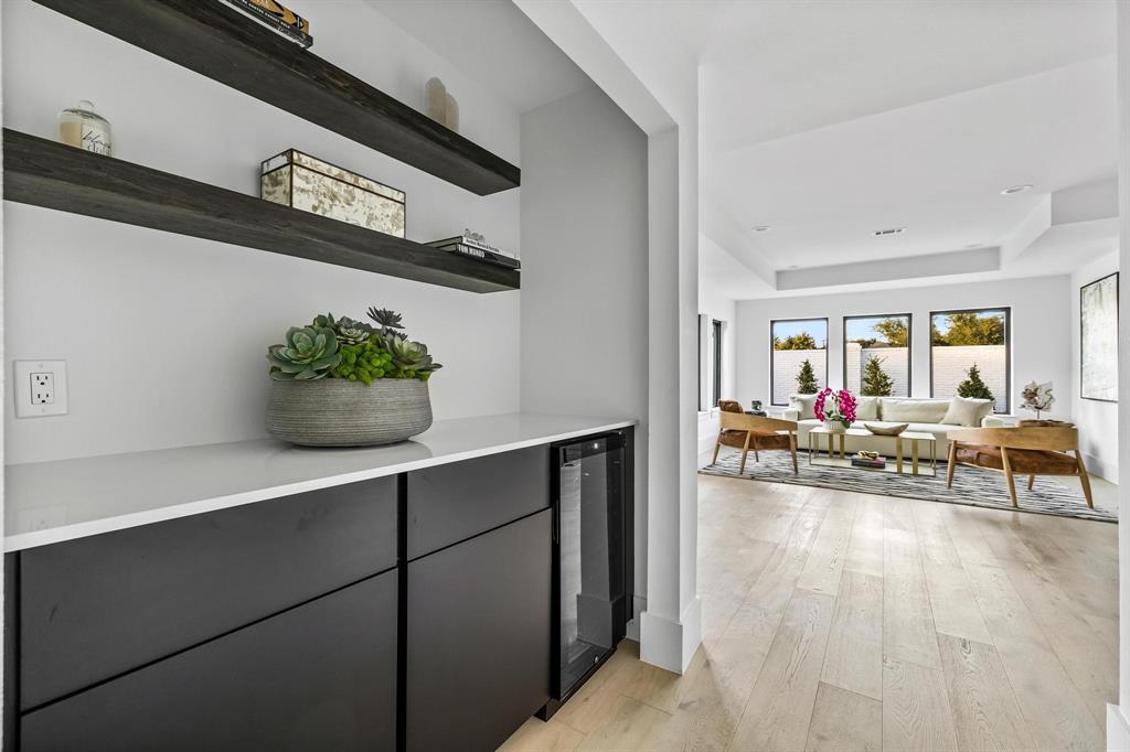 Netherland Estates - Residential