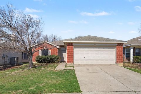 Photo of 1421 Knottingham Drive, Little Elm, TX 75068 (MLS # 21196106)
