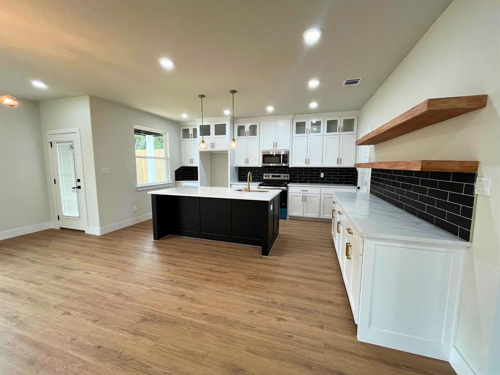 Canyon Creek V - Residential