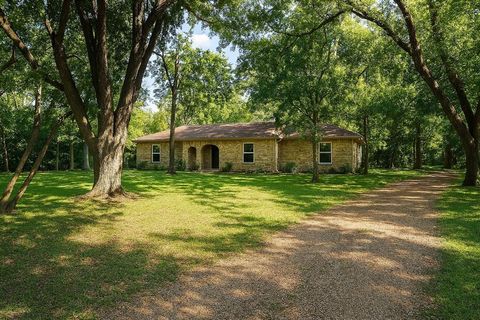 8473 Stults Road Dallas TX 75243