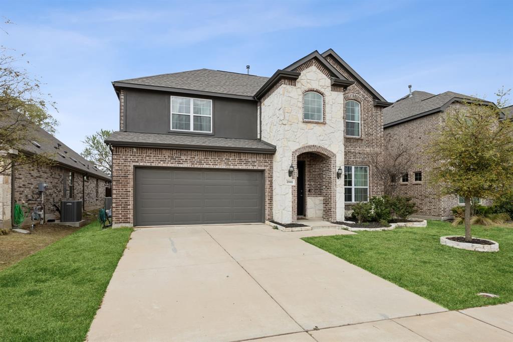 2801 Willow Lane