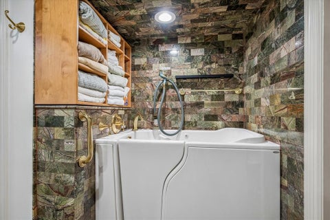 Tiny photo for 4500 Roland Avenue #807, Highland Park, TX 75219 (MLS # 21384019)