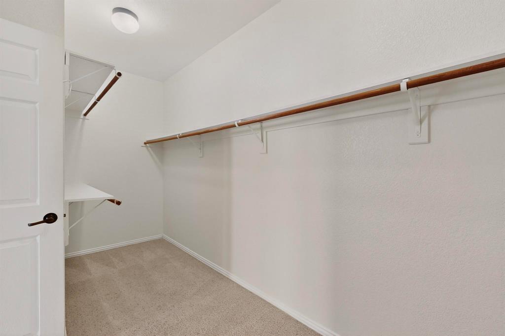 Mountain Valley Lake Tr - Residential