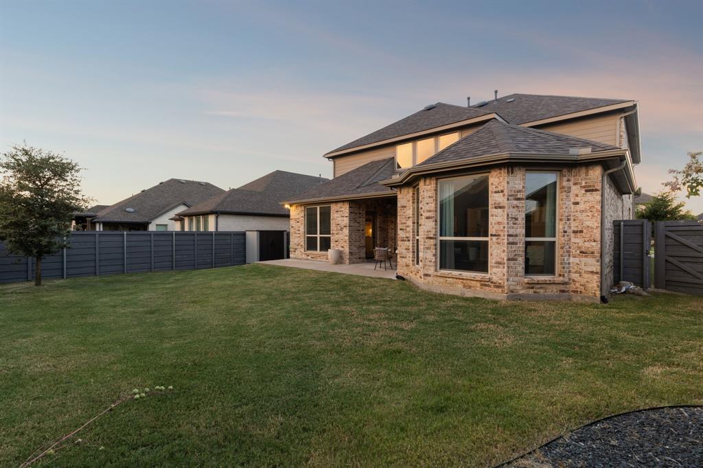 7021 Mapleshade Way