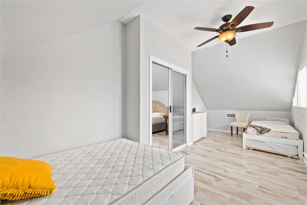 THOMPSON SUBDIVISION - Residential