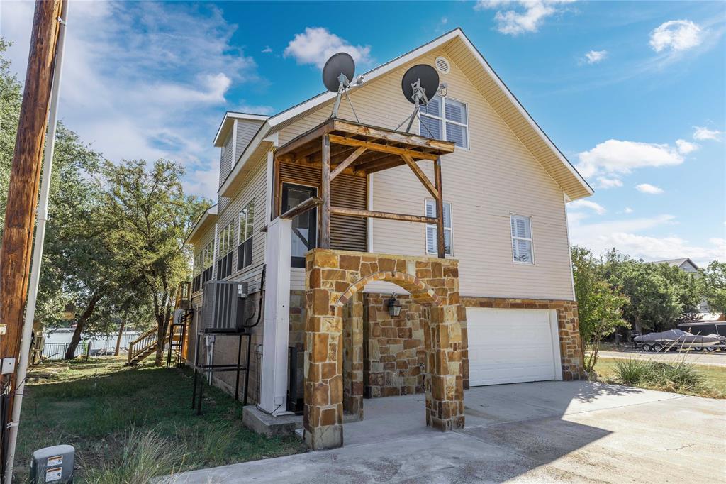 THOMPSON SUBDIVISION - Residential