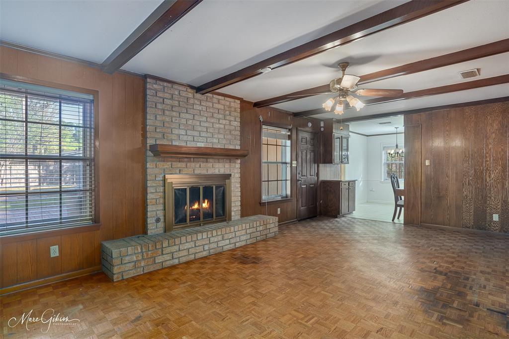 513 Dunmoreland Drive