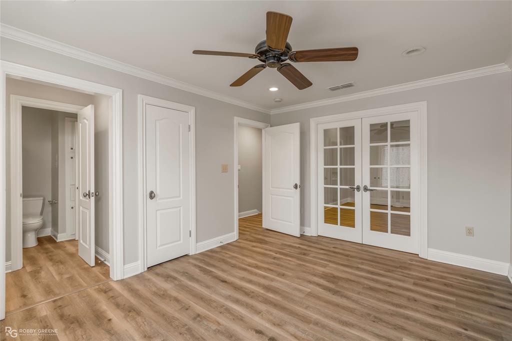 Oak Alley - Residential