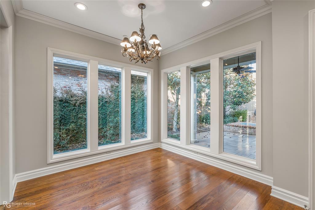 Oak Alley - Residential