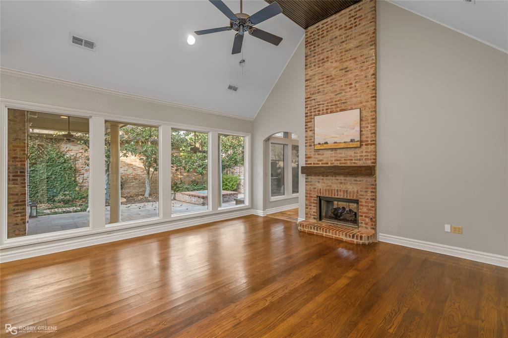 Oak Alley - Residential