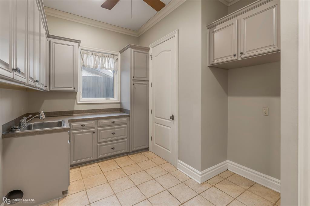 Oak Alley - Residential