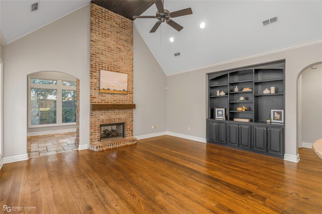 Oak Alley - Residential