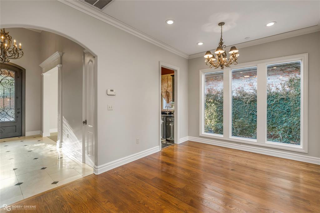 Oak Alley - Residential