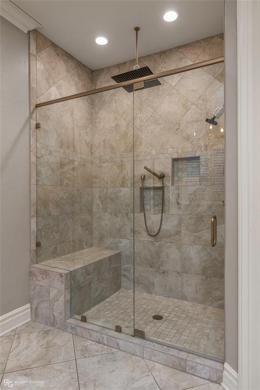 Oak Alley - Residential