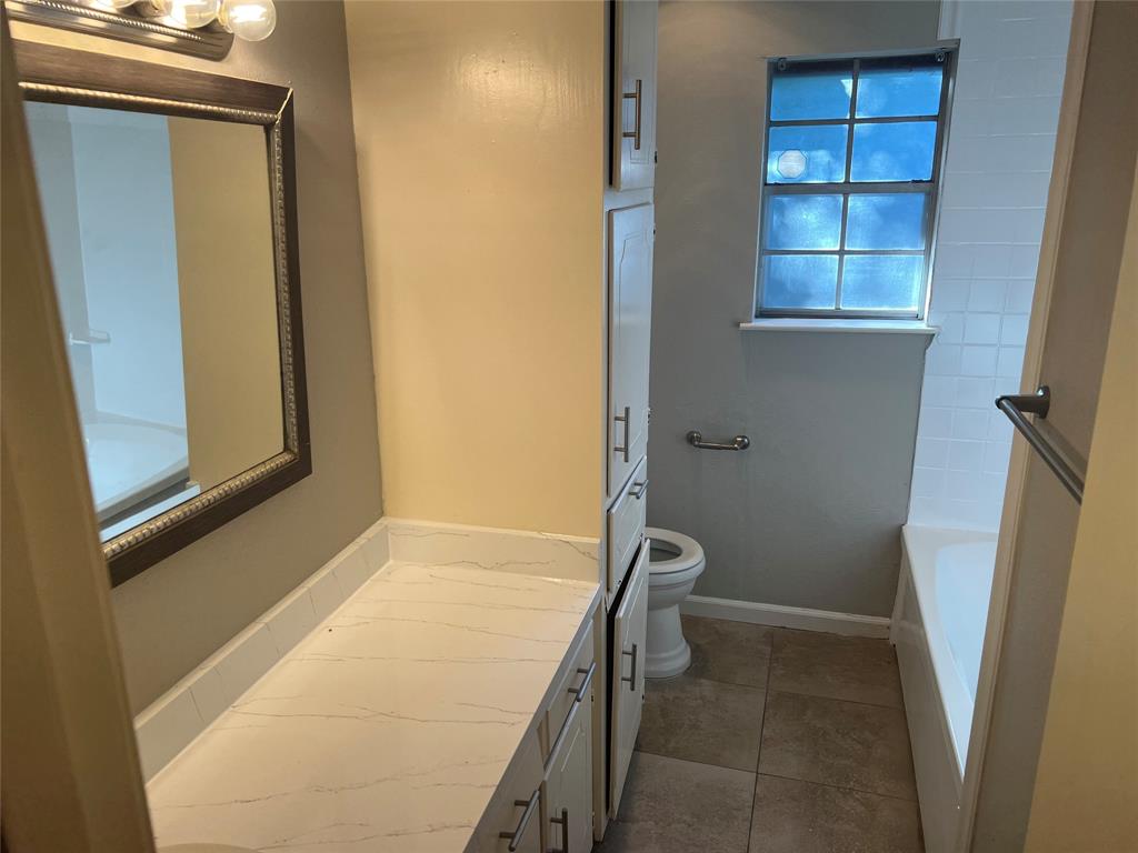 Brookhollow Arlington - Residential Lease