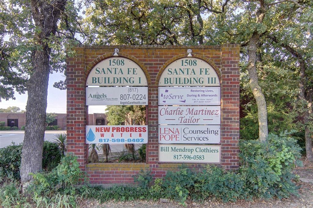 Santa Fe Spur - Commercial Sale