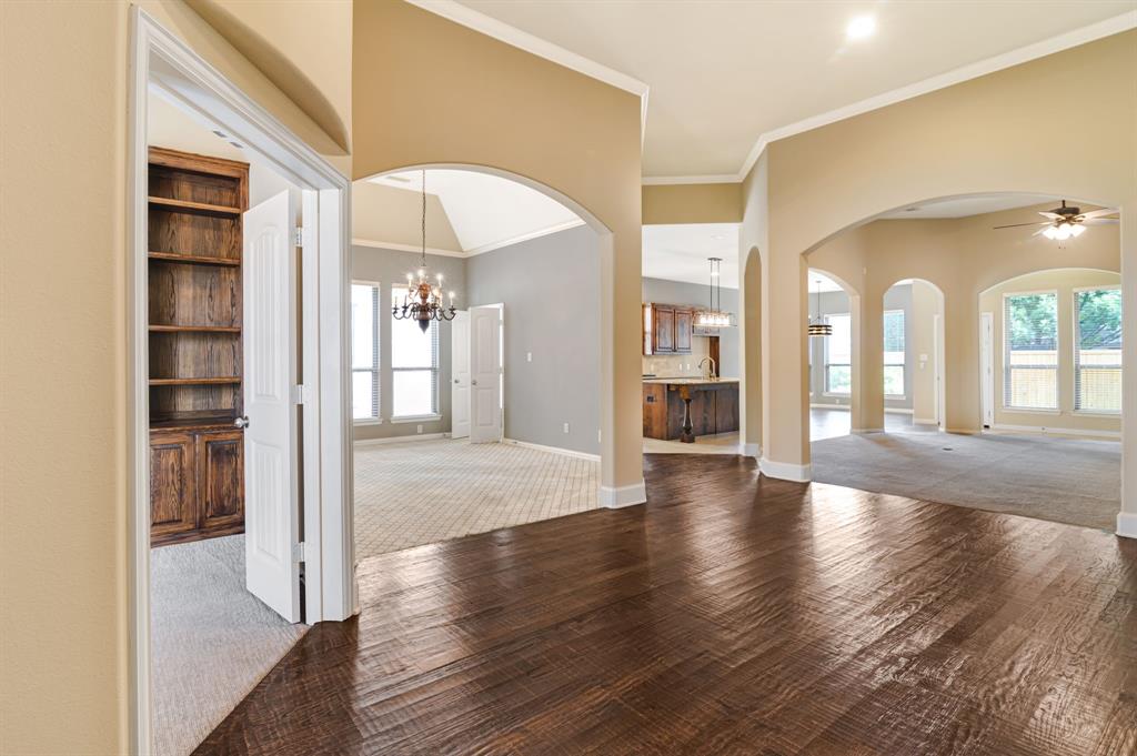 5509 Bentrose Drive