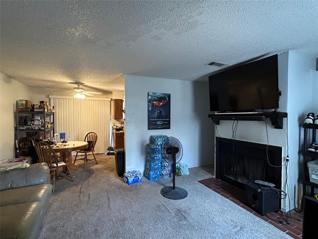 612 Ridgeline Drive