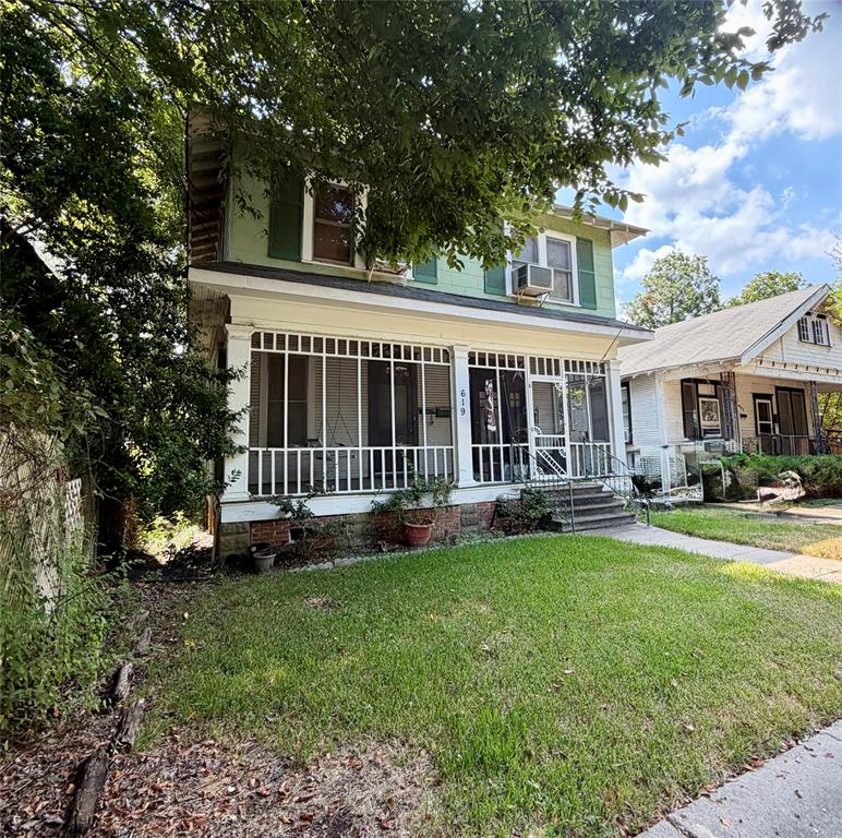 619 Topeka Street