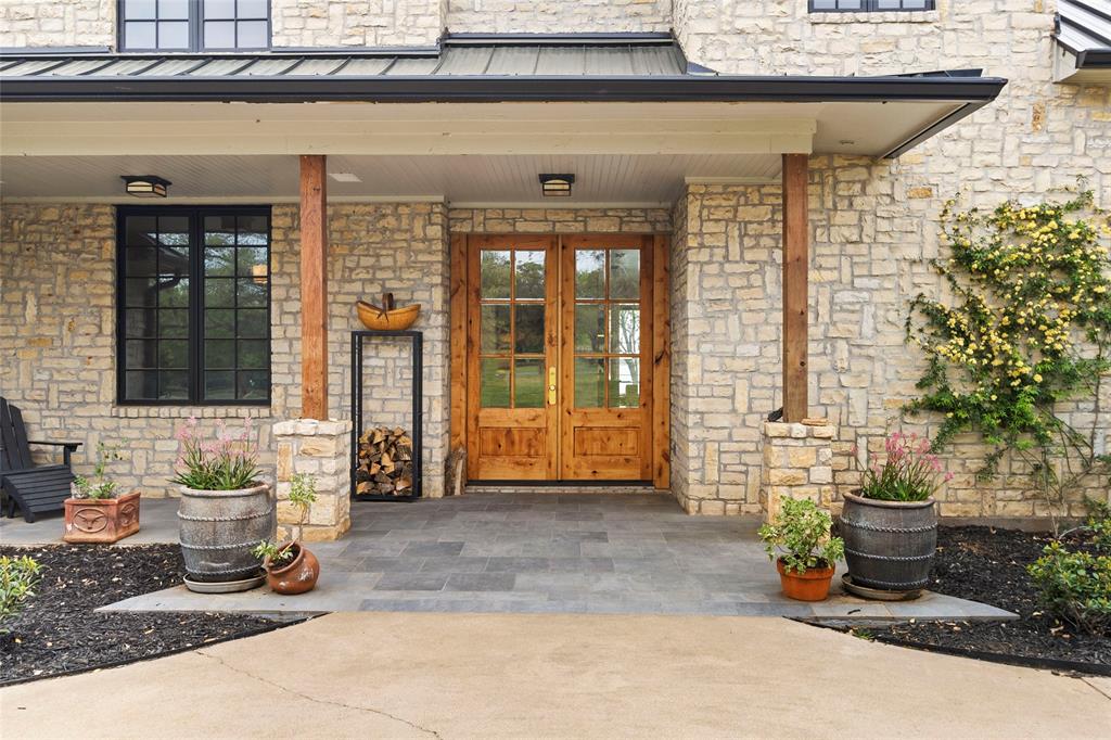 5624 Fall Creek Highway
