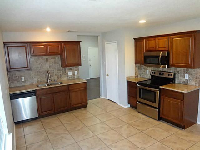 Forman Williamsburg Square Ph - Residential Lease