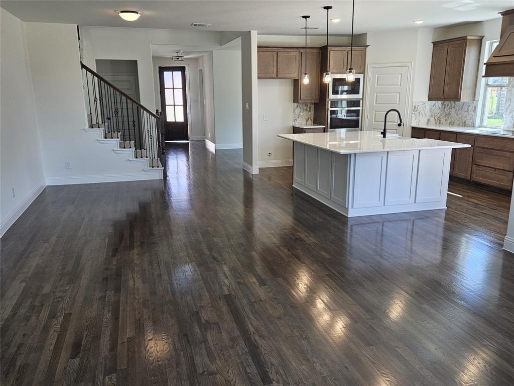 3204 Windmill Road