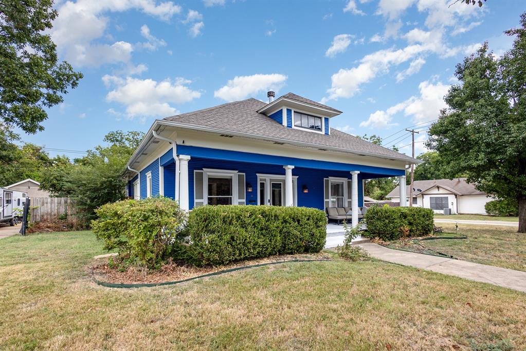 300 E University Avenue