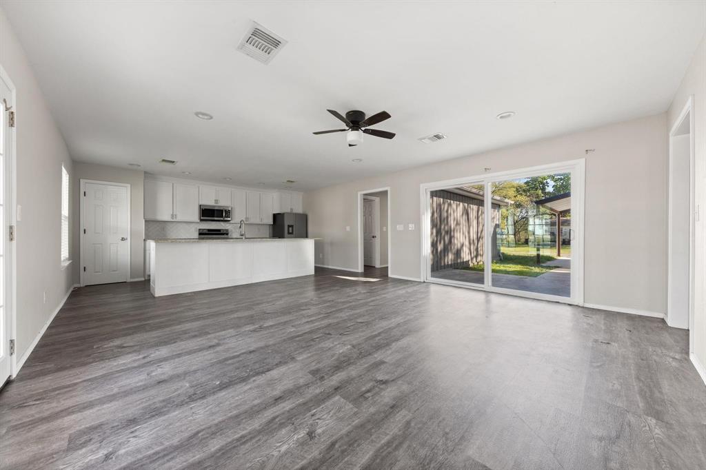 805 S 4th Street