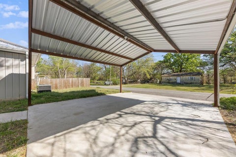 Tiny photo for 805 S 4th Street, Bonham, TX 75418 (MLS # 21395486)