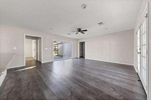 Tiny photo for 805 S 4th Street, Bonham, TX 75418 (MLS # 21395486)