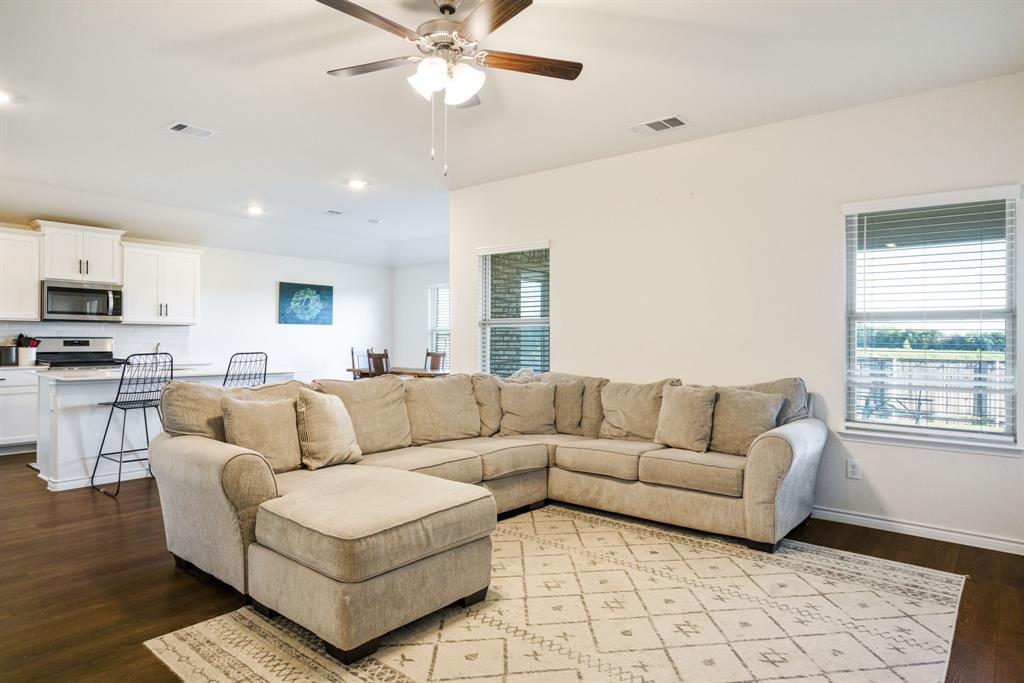 653 Bunker Hill Road