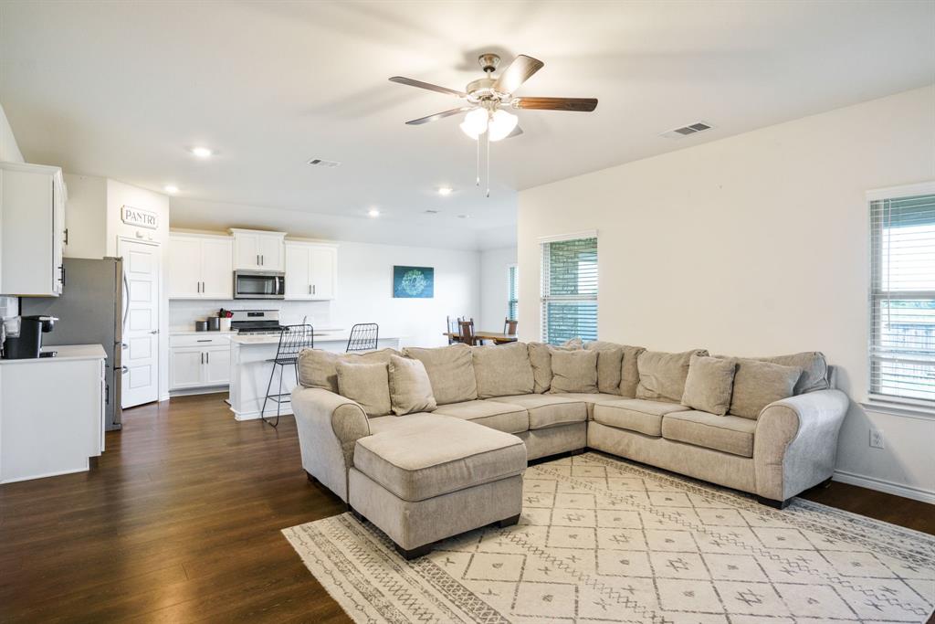 653 Bunker Hill Road