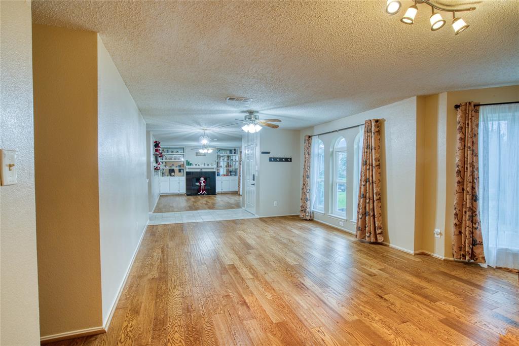 406 Grant Drive