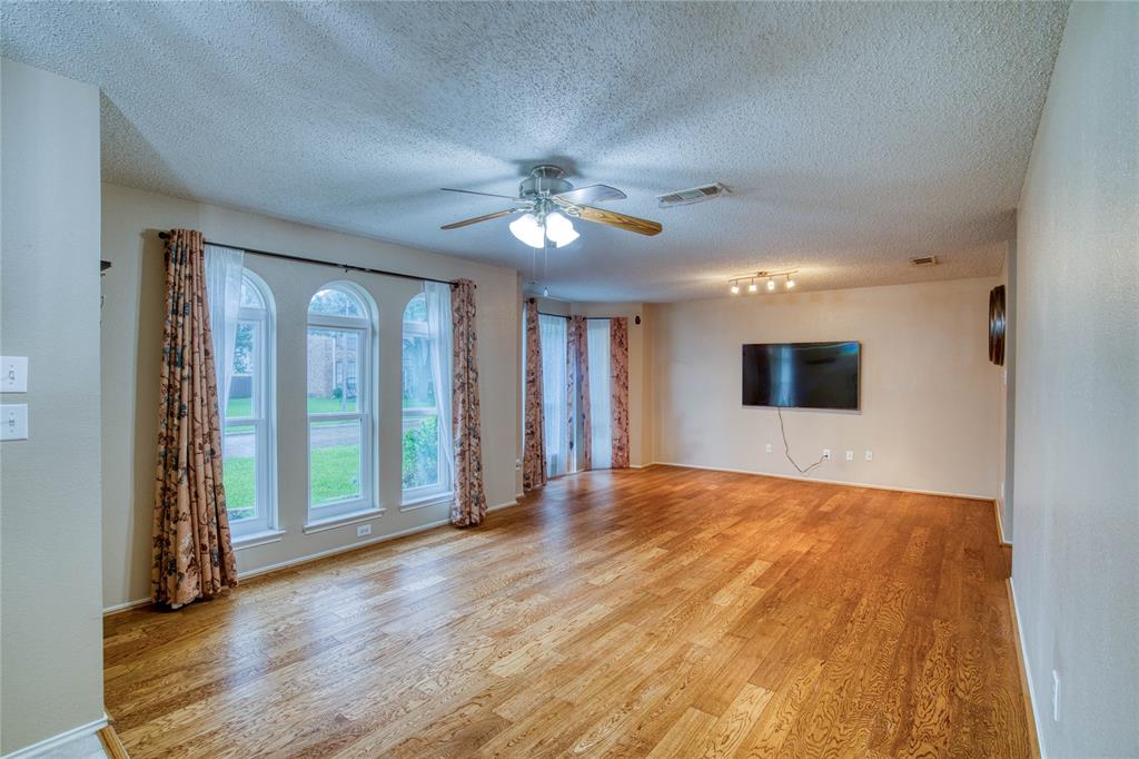 406 Grant Drive