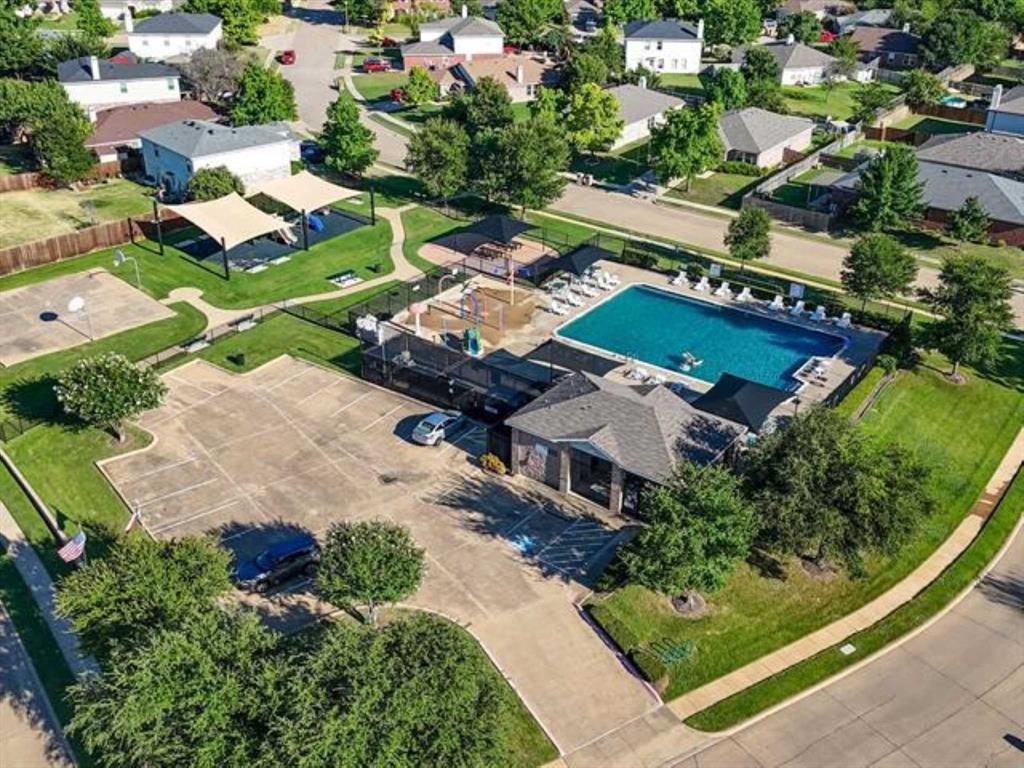 River Oaks Add Ph 2 - Residential Lease