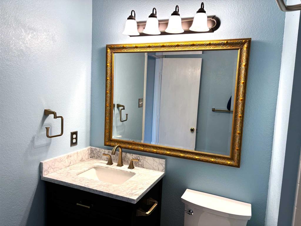 River Oaks Add Ph 2 - Residential Lease