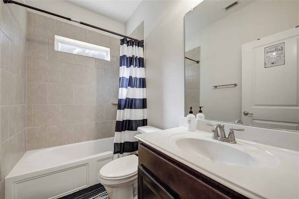 Woodridge Estates Ph Two - Residential