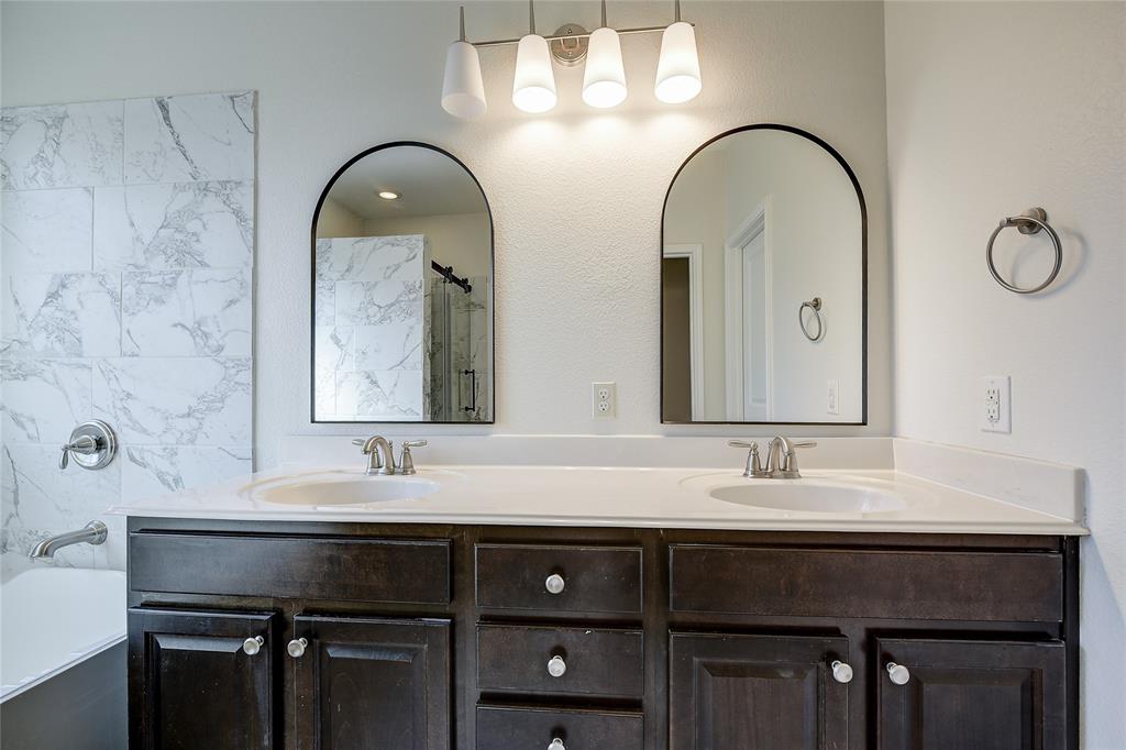 Woodridge Estates Ph Two - Residential