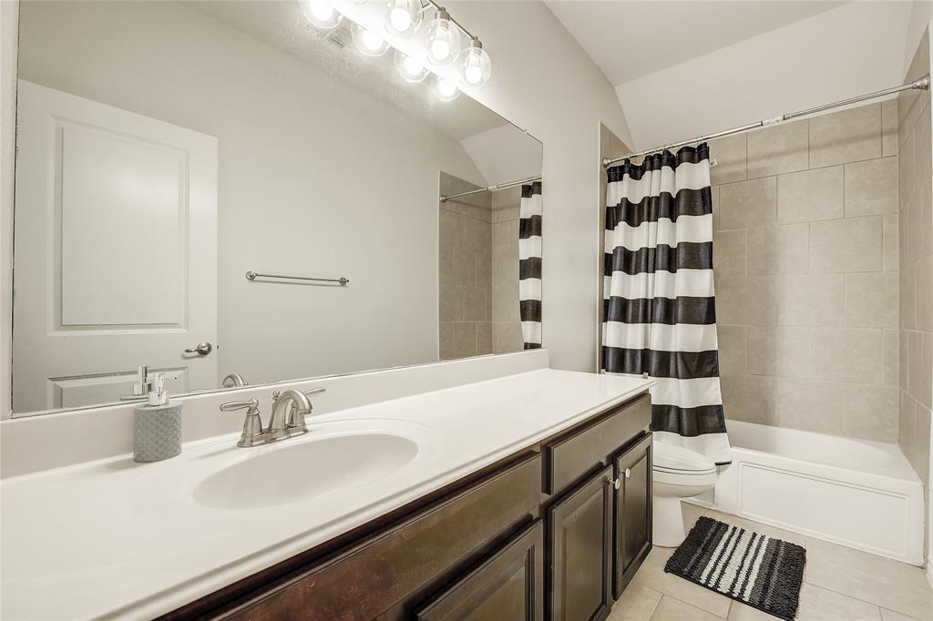 Woodridge Estates Ph Two - Residential