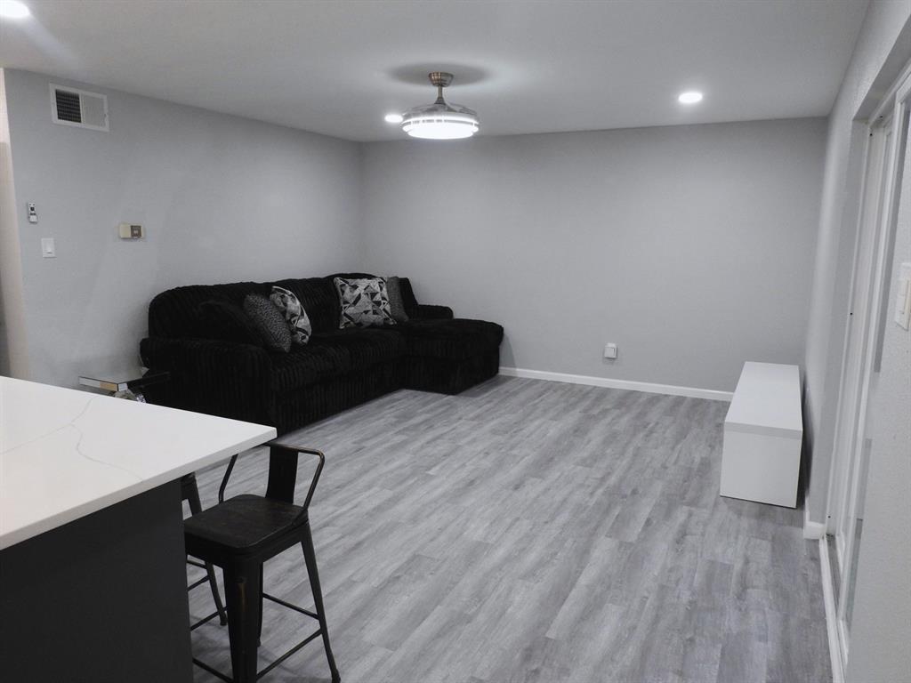 7021 Southampton Drive