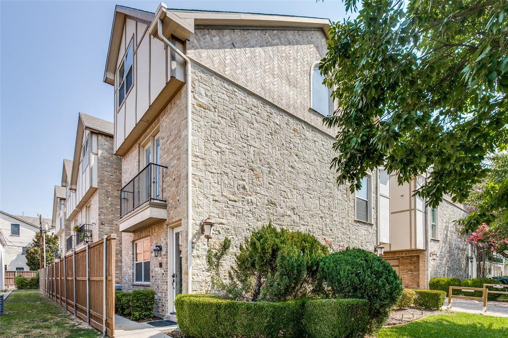 JW HALSELLS - Residential Lease