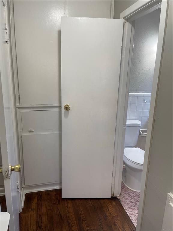 R Fenbys - Residential Lease