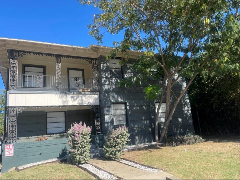 R Fenbys - Residential Lease