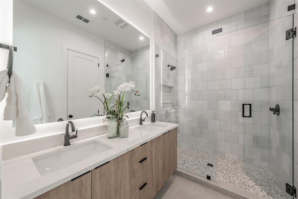 East Columbia Place - Residential Income