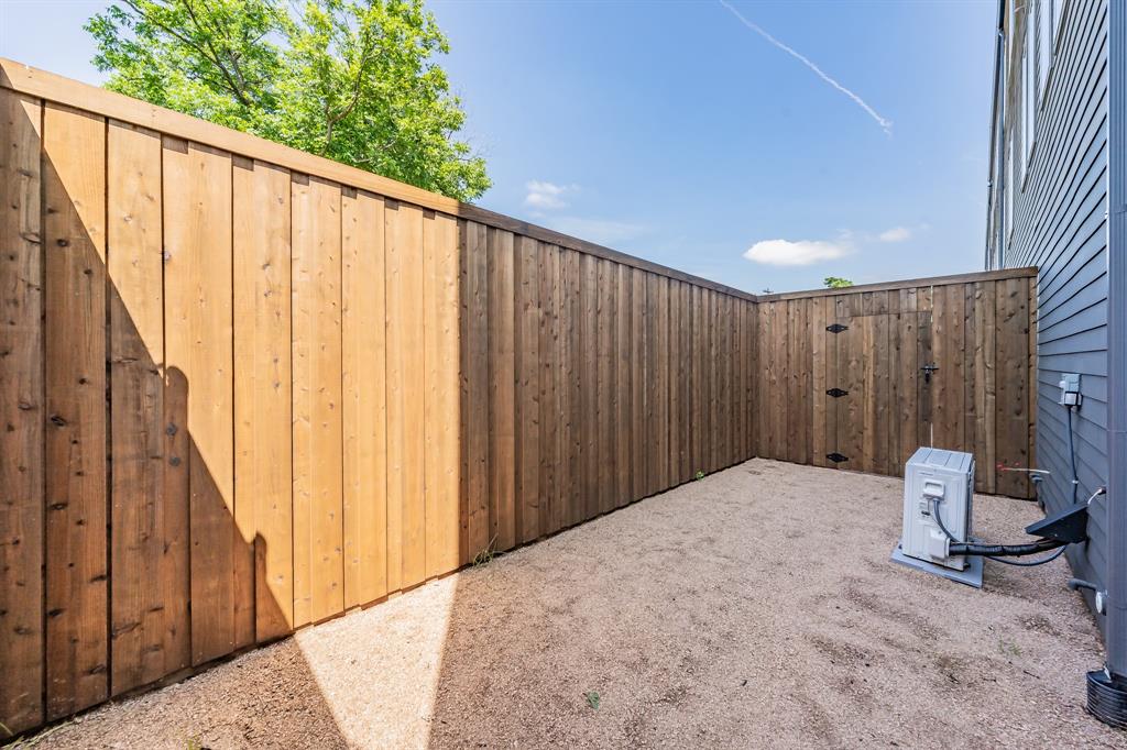 East Columbia Place - Residential Income