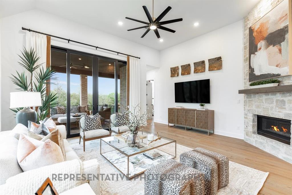 Mustang Lakes - Residential